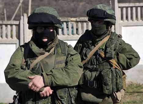 Неизвестные в масках и с автоматами проводят обыск в областной больнице Запорожья