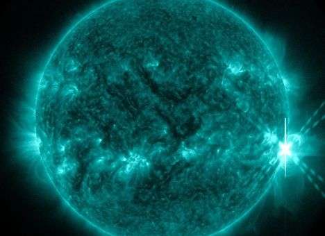 Ученые анонсировали новые изображения вспышек на Солнце (ВИДЕО)