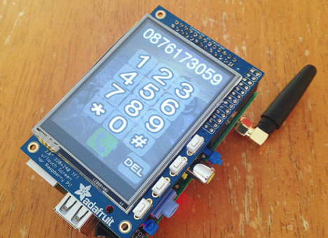 Создан смартфон на базе мини-компьютера Raspberry Pi (ВИДЕО)
