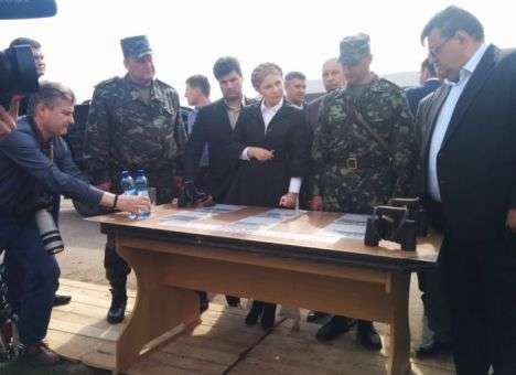 Тимошенко уличили в незаконной агитации на военном полигоне (ФОТО)