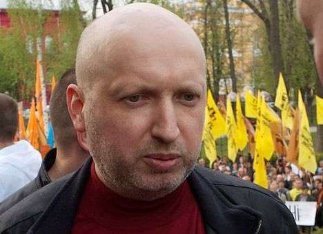 Турчинов обсудил с Меркель борьбу с террористами и выборы
