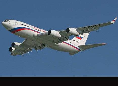 Самолет с Рогозиным не смог пролететь над Украиной