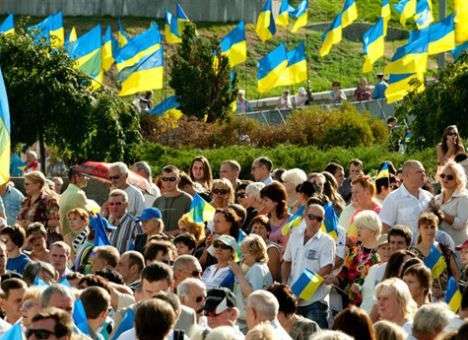 Большинство украинцев намерены голосовать на выборах Президента, - опрос