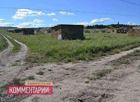 Крымские татары, скандируя «Родина!» и «Слава Украине!», взошли на Чатыр-Даг (ФОТО)
