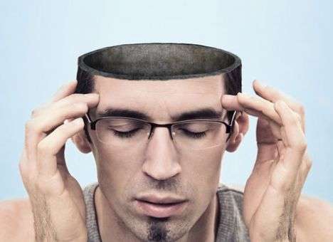 Японцы разработали очки для определения степени усталости человека