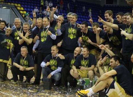 «Будивельник» стал чемпионом Украины