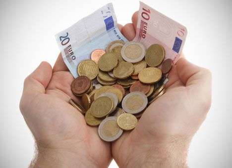 Первый транш финпомощи от ЕС поступит 20 мая