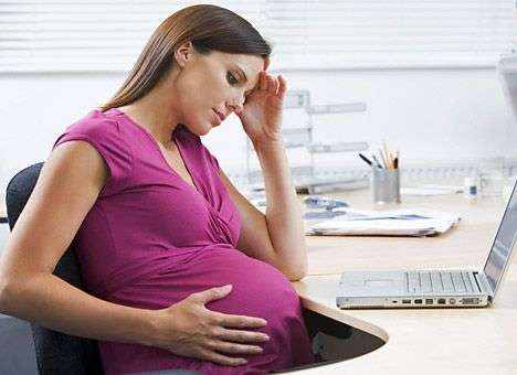 Крымчанки ради соцвыплат едут рожать на материковую Украину