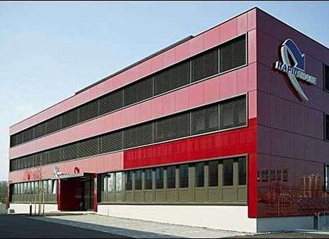 Rapidshare закрывает бесплатный хостинг