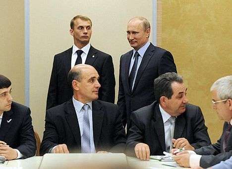 Президент РФ напомнил татарам, что греки пришли в Крым раньше них