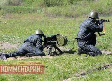 Под Славянском террористы обстреляли военных. Есть погибшие, – источник