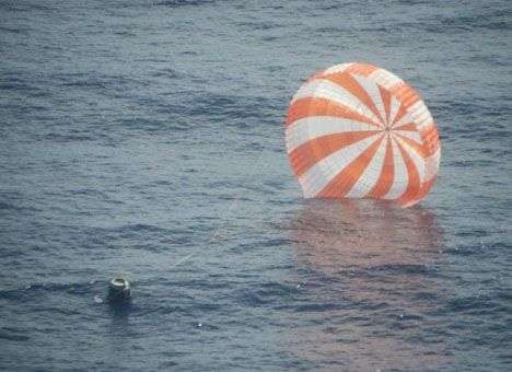 «Космический грузовик» Dragon благополучно вернулся на Землю