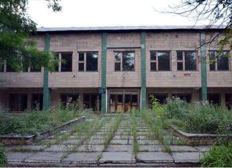 На Донетчине вооруженные люди совершили нападение на управление химзавода