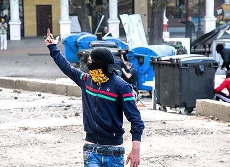 Жители Донбасса устали от войны