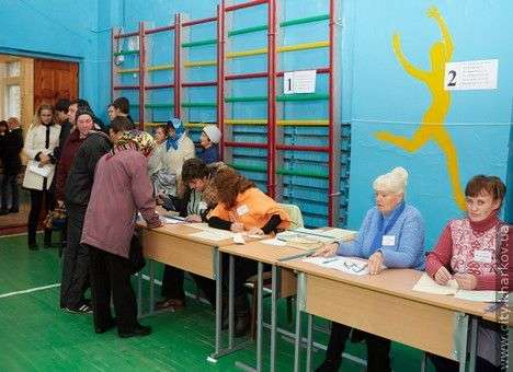 Наблюдатели заявили о непрофессионализме членов харьковских избиркомов