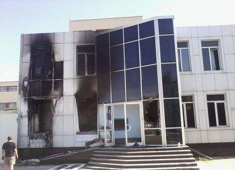 В Ильичевске неизвестные сожгли офис «Свободы» (ФОТО)