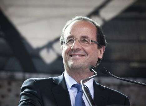 Президент Франции выразил Порошенко поддержку в проведении реформ