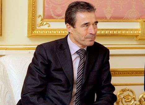 НАТО увеличит активность в Балтике и Черном море – Расмуссен