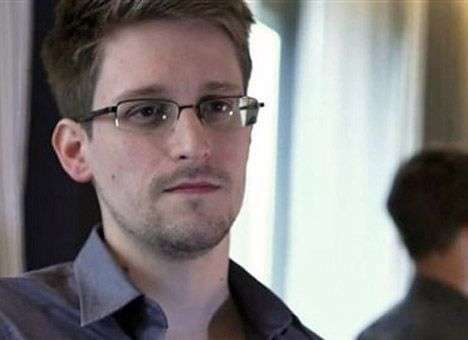 Сноуден: я не передавал России секретные документы
