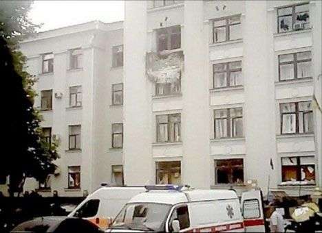 Здание Луганской ОГА взорвали изнутри, — пресс-офицер АТО