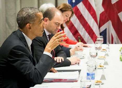 Обама обещает приступить к обсуждению новых санкций для РФ уже через несколько недель