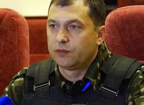 Болотов заявил, что в ЛНР вводится военное положение, и снова попросил президента РФ ввести миротворцев