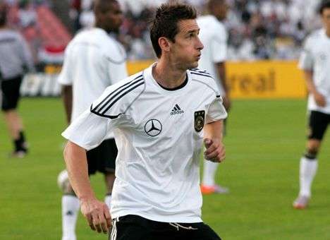 Роналдо призвал болельщиков освистывать своего конкурента