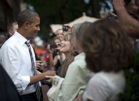 Барак Обама лично сходил за кофе в кафе возле Белого дома