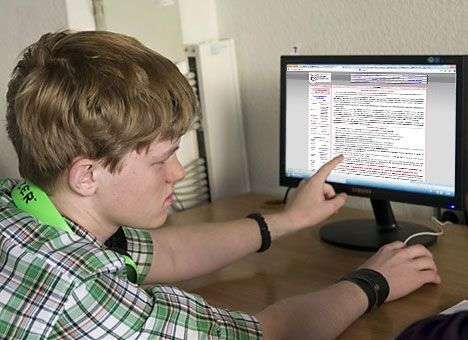 Выпускникам из Донбасса продолжили регистрацию на ВНО