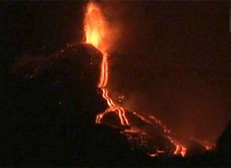 «Проснулся» вулкан Этна (ВИДЕО)