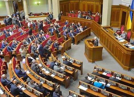Рада поручила правительству создать госорган по защите зарубежных украинцев