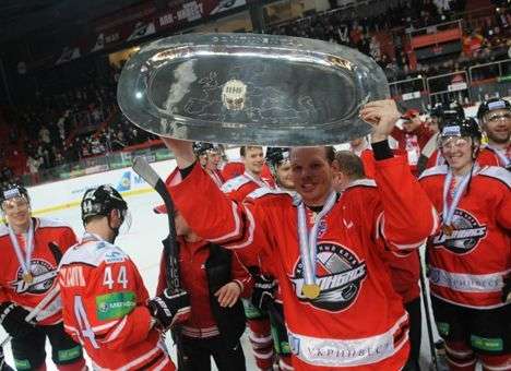 Чемпион Украины сыграет в Континентальном кубке по хоккею