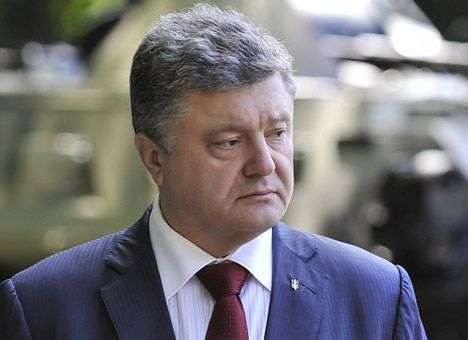 Порошенко представит в пятницу мирный план по востоку