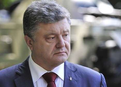 Порошенко анонсировал указ о прекращении огня на востоке