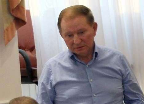 Кучма заявил, что работа трехсторонней группы по урегулированию ситуации на Донбассе может сорваться