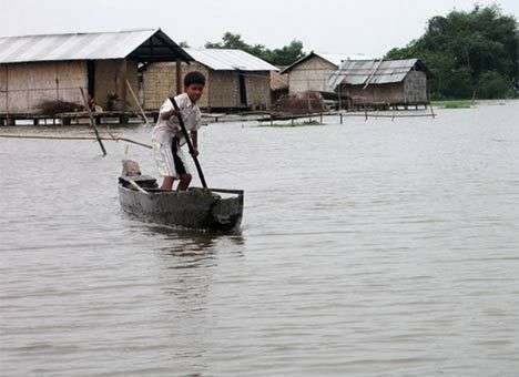В результате наводнения в Индии погибли более 10 человек