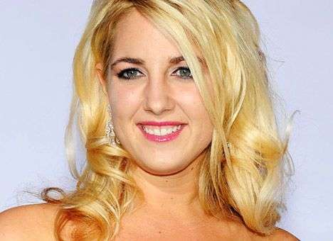 Немецкую принцессу оштрафовали за расистские высказывания и стриптиз