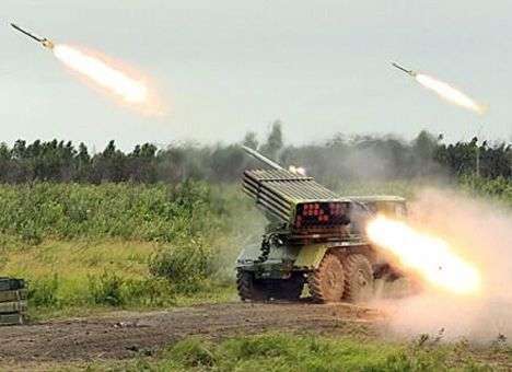 Под Луганском опять были слышны взрывы и выстрелы