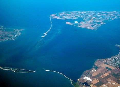 Россия начнет строить мост через Керченский пролив осенью