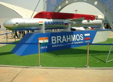 Индия успешно испытала усовершенствованную ракету «БраМос»