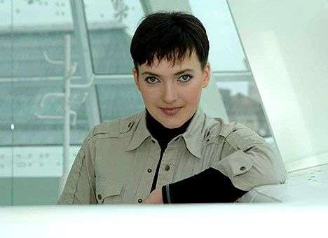 Взятую в плен украинку обвиняют в убийстве российских журналистов (ВИДЕО)