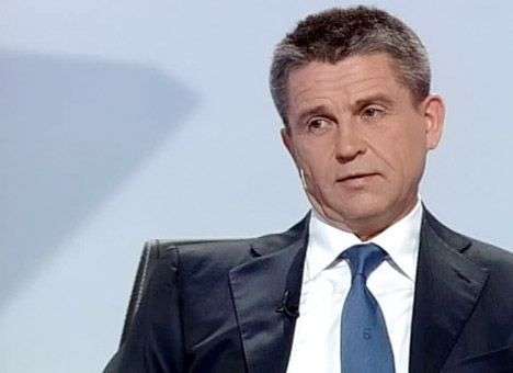 В России с иронией говорят о шансах Порошенко освободить летчицу Савченко