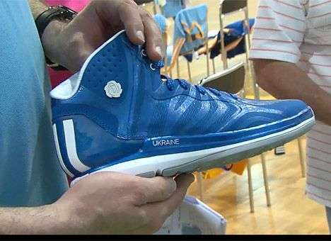 У сборной Украины будет три варианта формы (ВИДЕО)