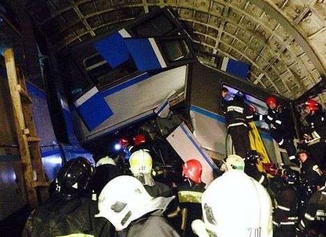 Число погибших в результате аварии в московском метро достигло десяти человек