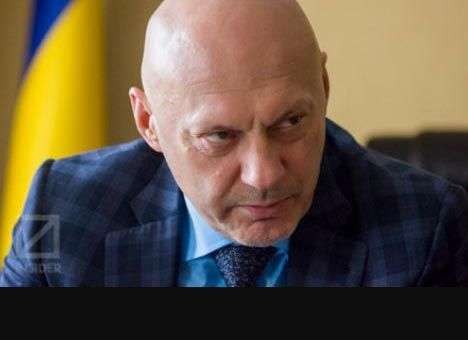 Правительство продолжает ежемесячно выделять 900 млн гривен на зарплаты шахтерам, - Зюков