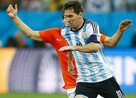 Месси и Криштиану Роналду поспорят за титул лучшего игрока Европы прошедшего сезона