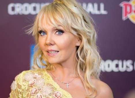 Латвия внесла Кобзона, Газманова и Валерию в «черный список»