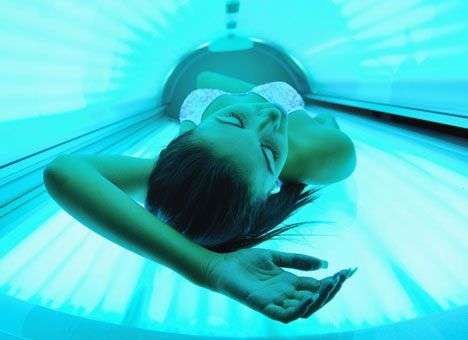 Закон о запрете подросткам посещать солярии вступил в силу в Ирландии