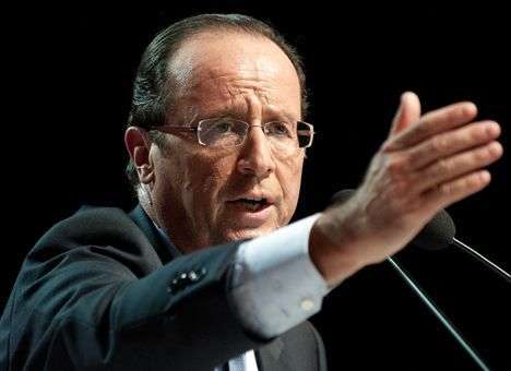 Олланд: Поставки «Мистралей» зависят от позиции РФ по Украине