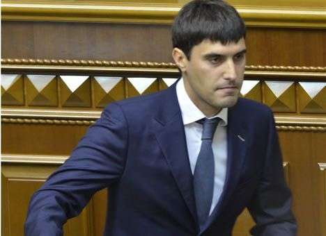 «Регионала» Левченко удалили из Рады